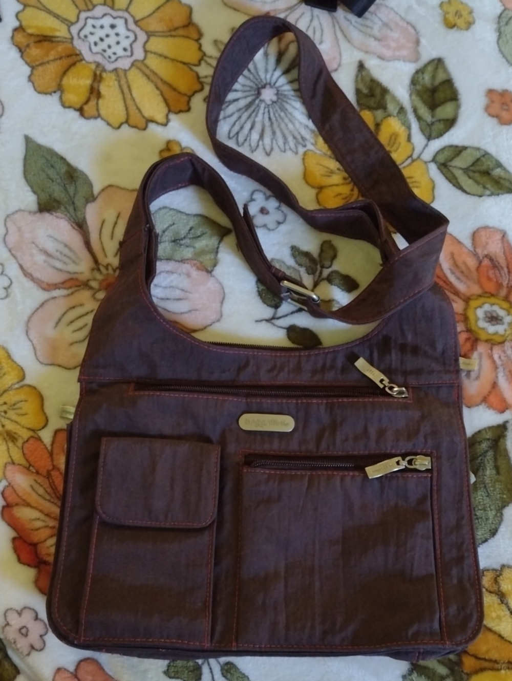 Baggallini Brown Crossbody Bag with Gold Hardware